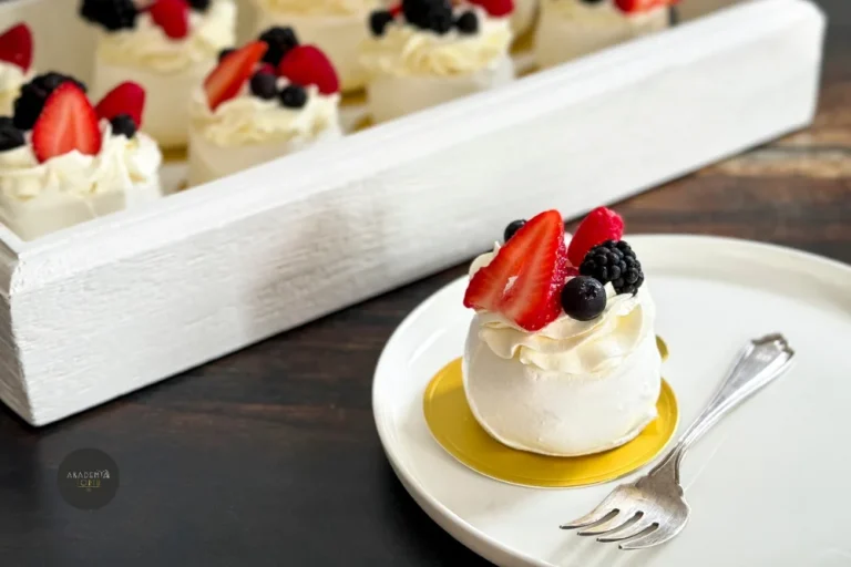 Gniazda bezowe Mini Pavlova