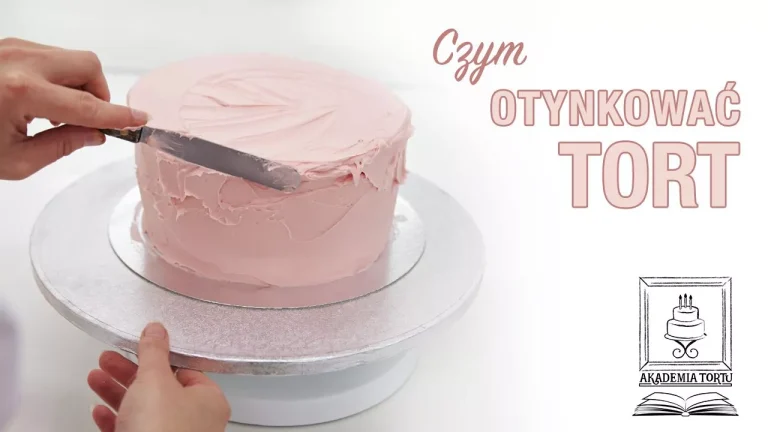 Czym otynkować tort